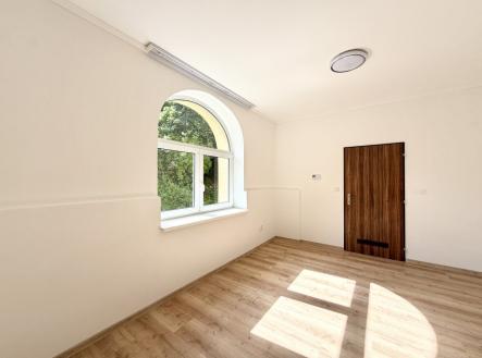 Pronájem bytu, 2+1, 57 m²