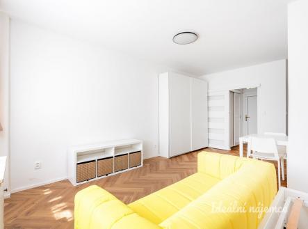 Pronájem bytu, 1+kk, 35 m²