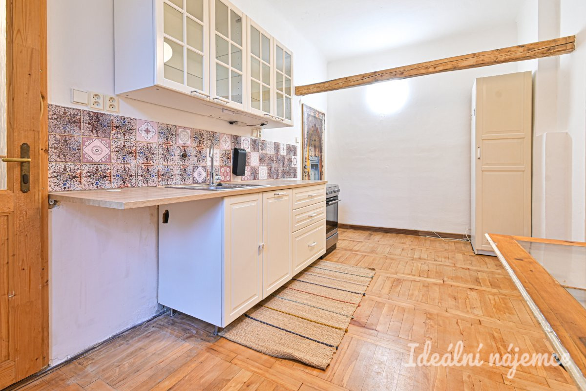 Pronájem bytu 1+1, Schovaná, Staré Brno,  20.000 Kč/měs, 41 m2