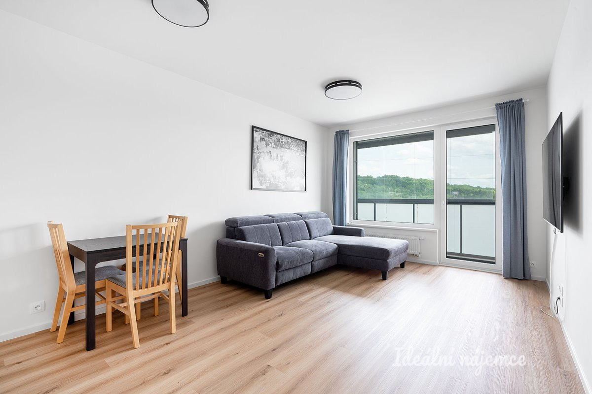 Pronájem bytu 2+kk, Sobí, Hloubětín, 25900 Kč/měs, 55 m2