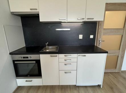 Pronájem bytu, 1+kk, 28 m²