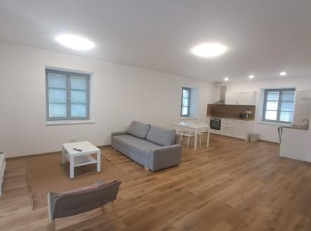 Pronájem bytu, 2+kk, 65 m²