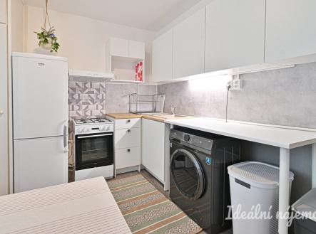 Pronájem bytu, 1+1, 41 m²