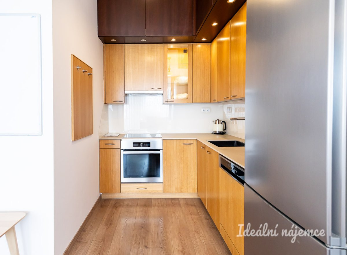 Pronájem bytu 3+kk, Rižská, Hostivař, 33900 Kč/měs, 70 m2
