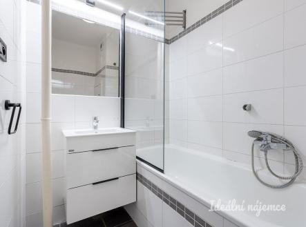 Pronájem bytu, 2+kk, 44 m²