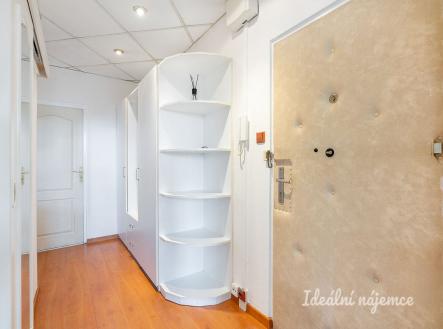 Pronájem bytu, 3+kk, 61 m²