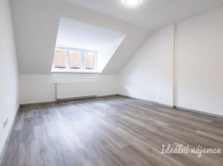 Pronájem bytu, 2+1, 52 m²