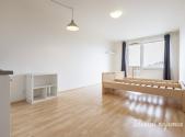Pronájem bytu, 1+kk, 33 m²