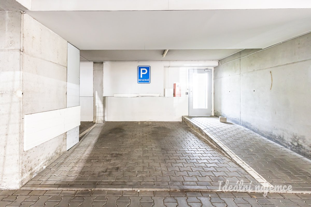 Pronájem bytu 2+kk, Skloněná, Vysočany, 58 m2