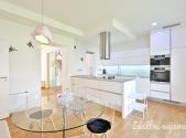 Pronájem bytu, 5+kk, 190 m²