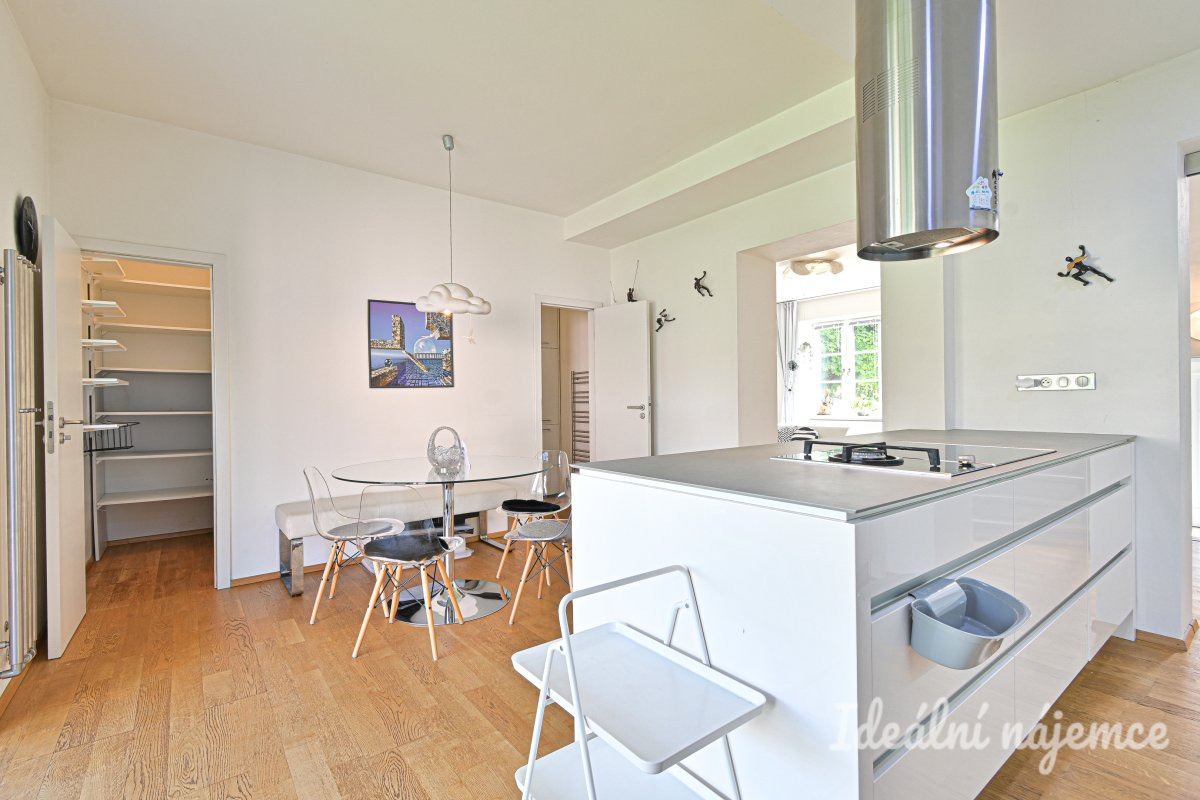 Pronájem bytu 5+kk, Šmejkalova, Žabovřesky, 43 000 Kč/měs, 190 m2
