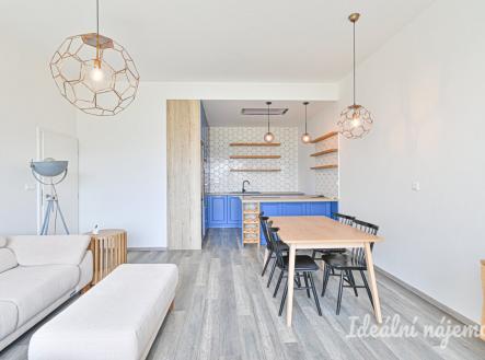 Pronájem bytu, 3+kk, 84 m²