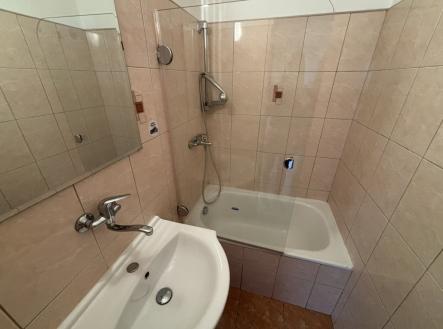 Pronájem bytu, 2+kk, 38 m²