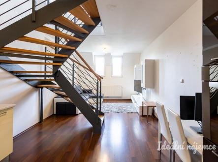 Pronájem bytu, 2+kk, 57 m²