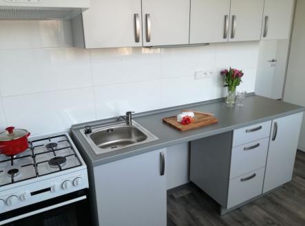 Pronájem bytu, 2+1, 50 m²