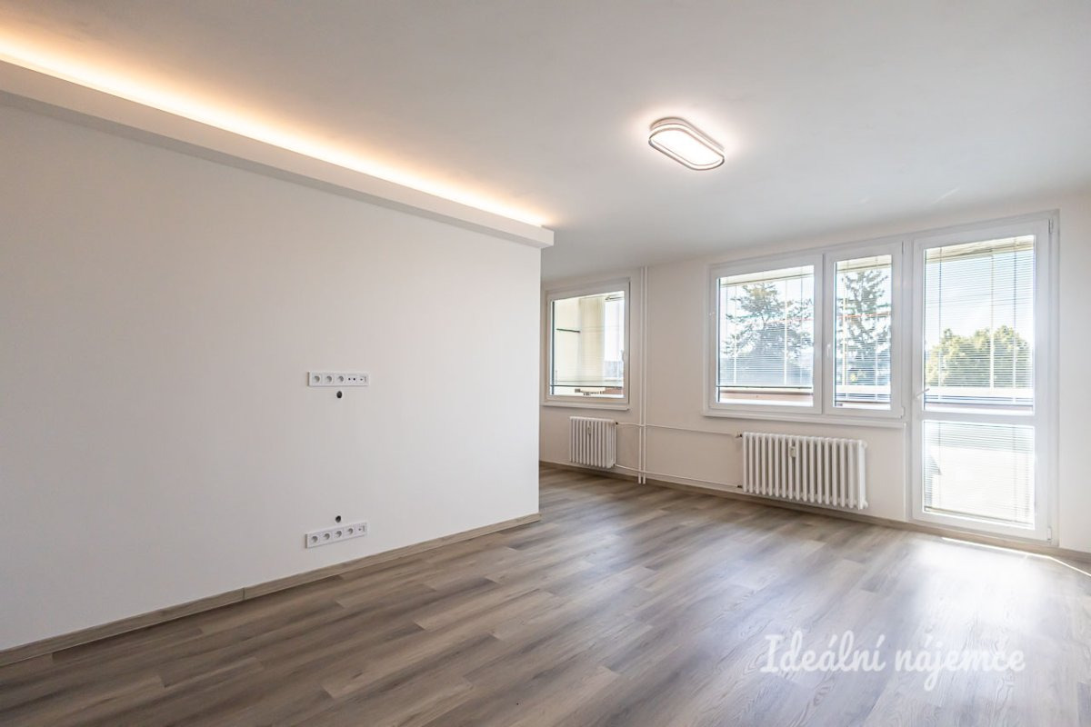 Pronájem bytu 3+kk, Zvolenská, Záběhlice,  78 m2