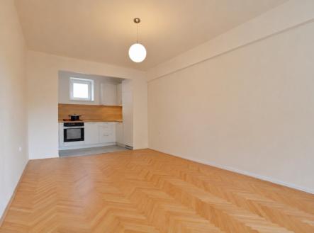 Pronájem bytu, 2+kk, 45 m²