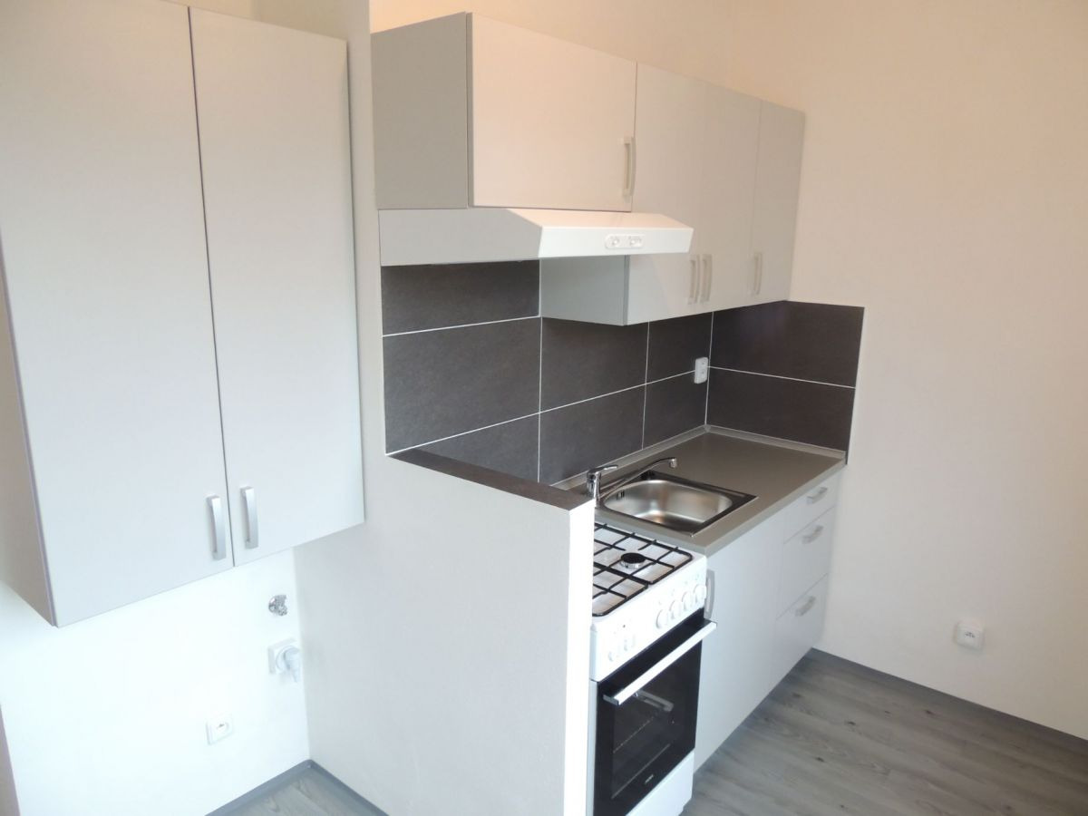 Podnájem bytu 1+1 38 m2, ul. Na Obecní 1528/10, Ostrava - Hrabůvka