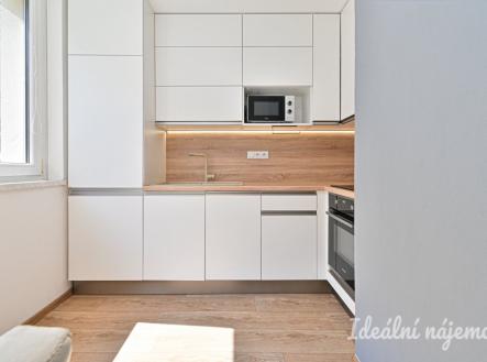 Pronájem bytu, 1+1, 34 m²