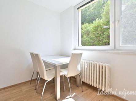 Pronájem bytu, 1+1, 34 m²