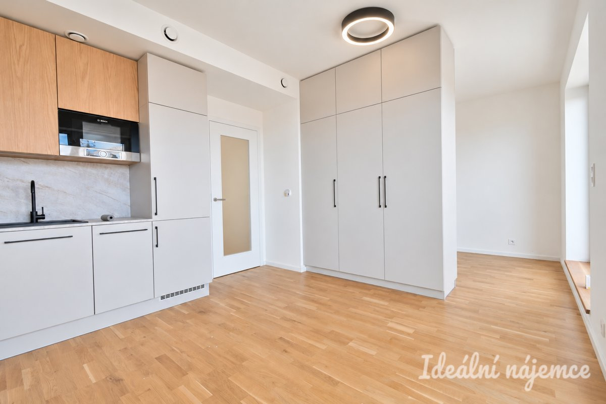 Pronájem bytu 2+kk, Příční, Zábrdovice, 36 m2