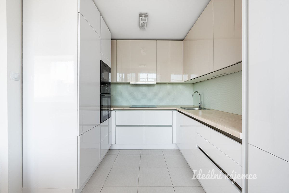Pronájem bytu 3+1, Sládkovičova, Krč, 62 m2