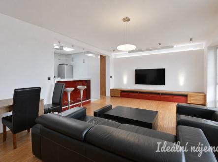 Pronájem bytu, 4+kk, 131 m²