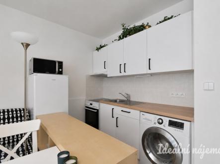 Prodej bytu, 1+kk, 28 m²