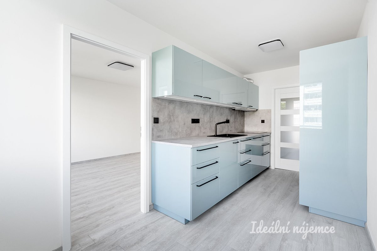 Pronájem bytu 3+1, Janského, Stodůlky,  74 m2