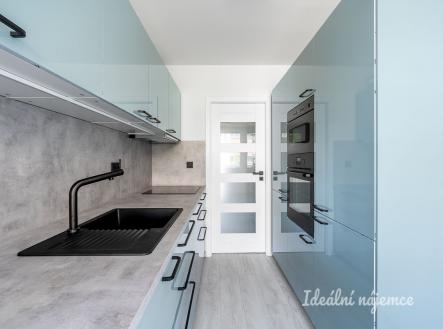 Pronájem bytu, 3+1, 74 m²