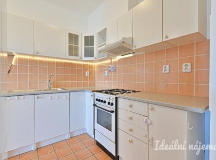 Pronájem bytu, 2+kk, 56 m²