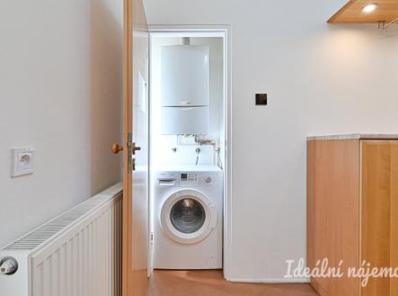 Pronájem bytu, 2+1, 65 m²