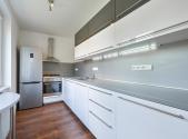 Pronájem bytu, 3+kk, 63 m²