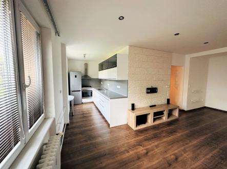 Pronájem bytu, 3+kk, 63 m²