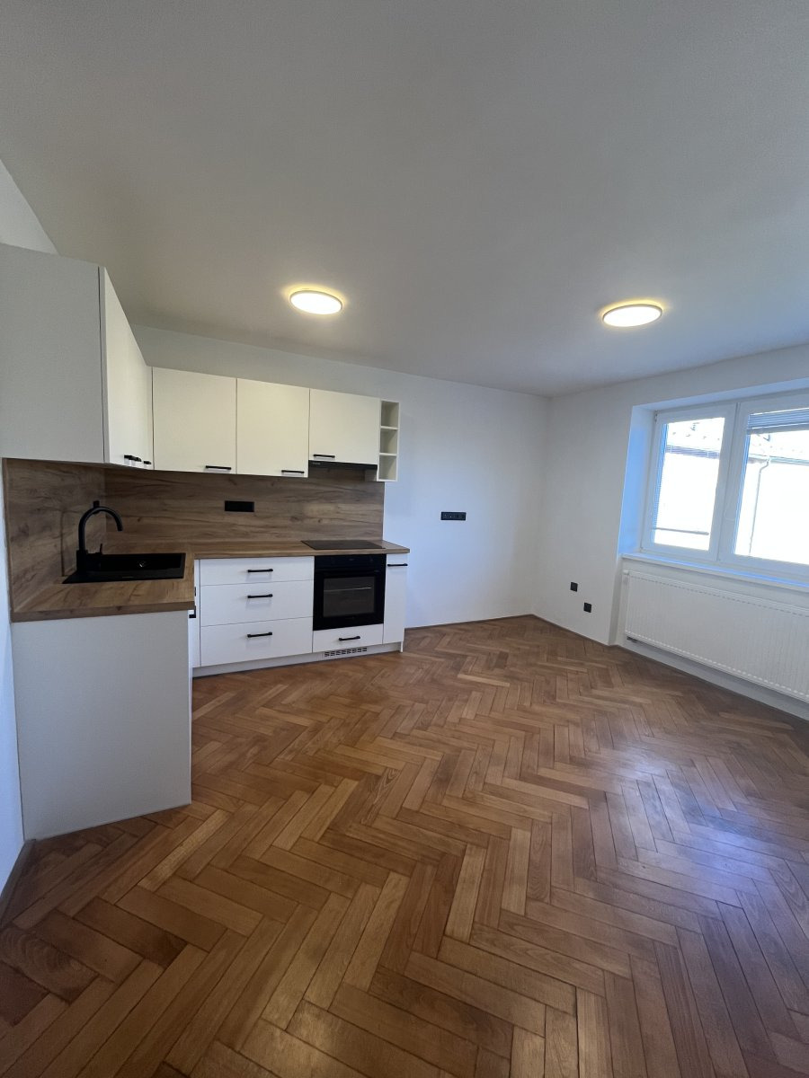 Pronájem bytu 3+kk, Za Poštou, Nové Sady u Olomouce, 21500 Kč/měs, 64 m2