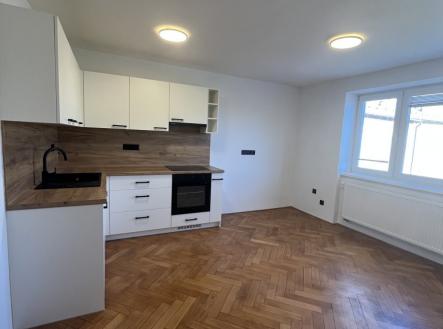 Pronájem bytu, 3+kk, 64 m²