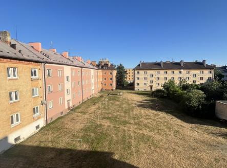 Pronájem bytu, 3+kk, 64 m²