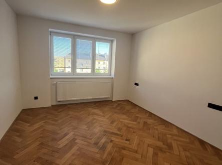 Pronájem bytu, 3+kk, 64 m²