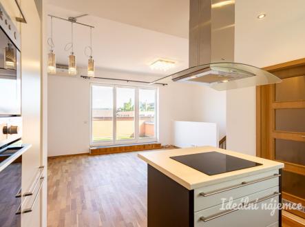 Pronájem bytu, 2+kk, 64 m²
