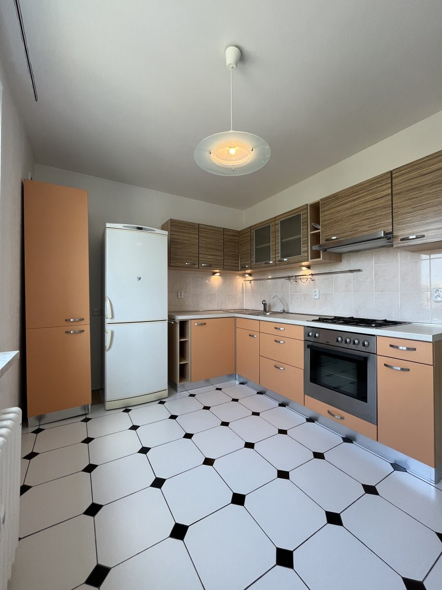 Pronájem bytu 2+1, Slavíkova, Poruba-sever, 11900 Kč/měs, 58 m2