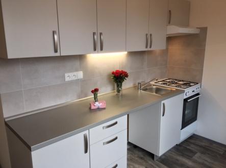Pronájem bytu, 1+1, 35 m²