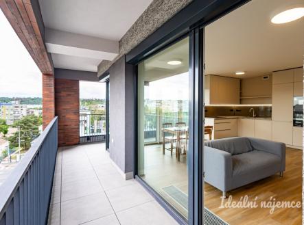 Pronájem bytu, 2+kk, 64 m²