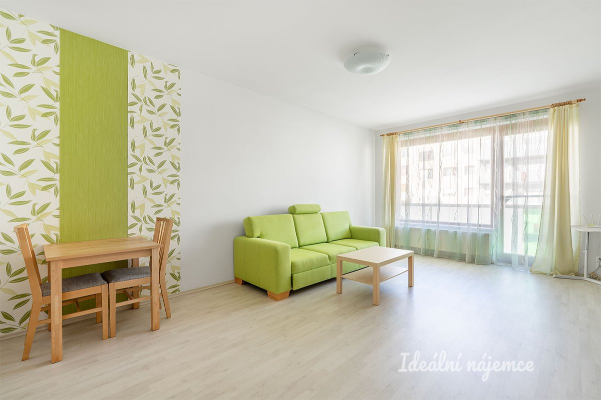 Pronájem bytu 2+kk, Soukalova, Modřany, 23900 Kč/měs, 55 m2