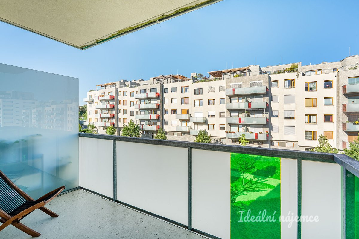 Pronájem bytu 2+kk, Soukalova, Modřany, 23900 Kč/měs, 55 m2