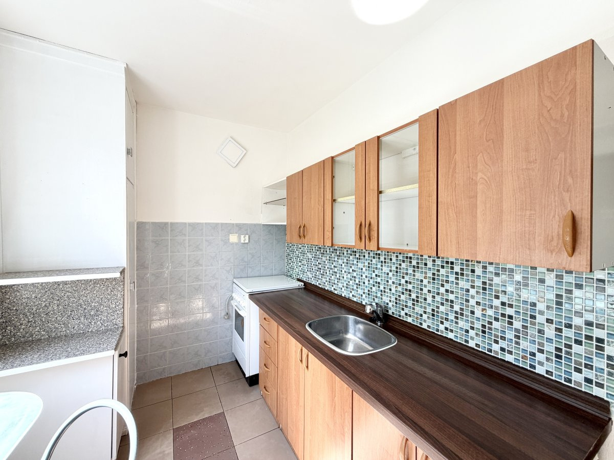 Pronájem bytu 2+1, Školní, Liberec, 13000 Kč/měs, 52 m2