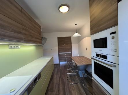 Pronájem bytu, 2+1, 54 m²