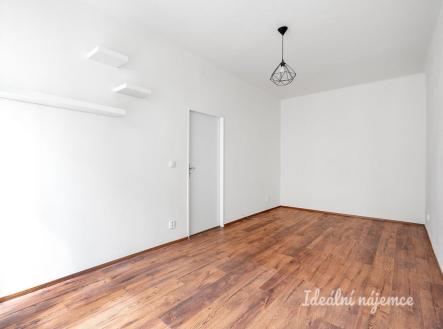 Pronájem bytu, 1+1, 35 m²