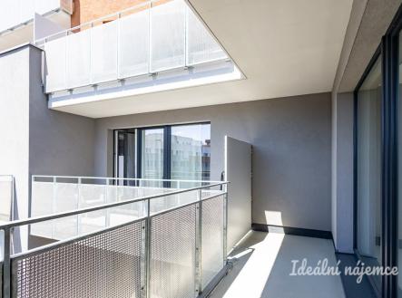 Pronájem bytu, 1+kk, 47 m²