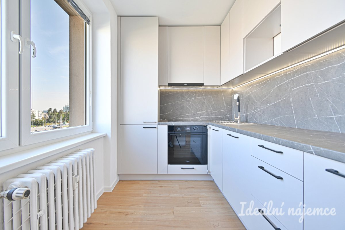 Pronájem bytu 2+1, Bakalovo nábřeží, Štýřice, 25000 Kč/měs, 60 m2