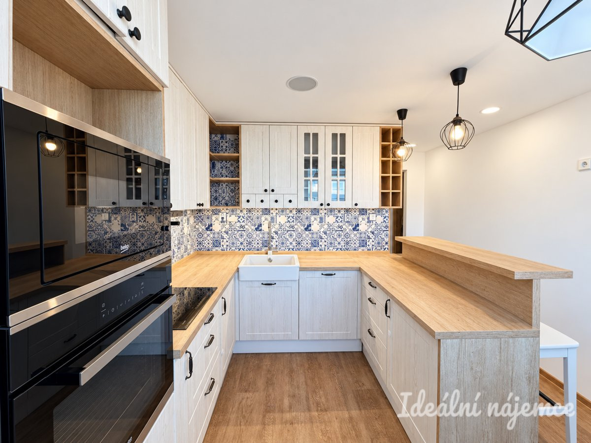 Pronájem pěkného bytu 3+1, Sladovní 460, Kojetín - 20.876Kč,- Kč/měs, 75 m2